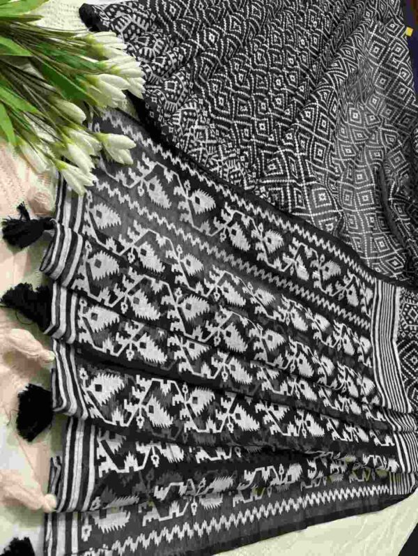 স্কিন কটন স্লিক শাড়ি - Image 2